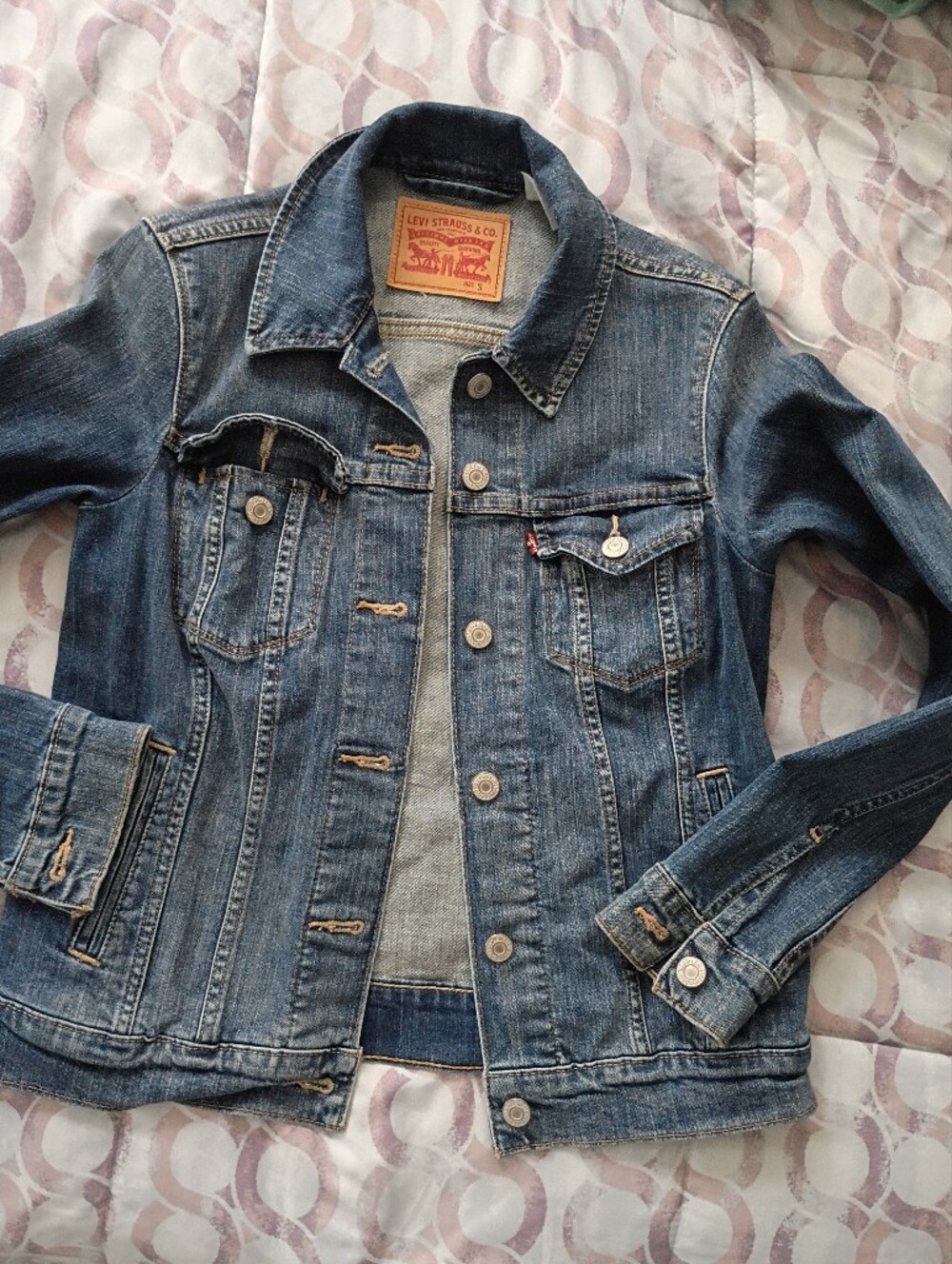Levi's Women's Distressed Blue Denim Jacket